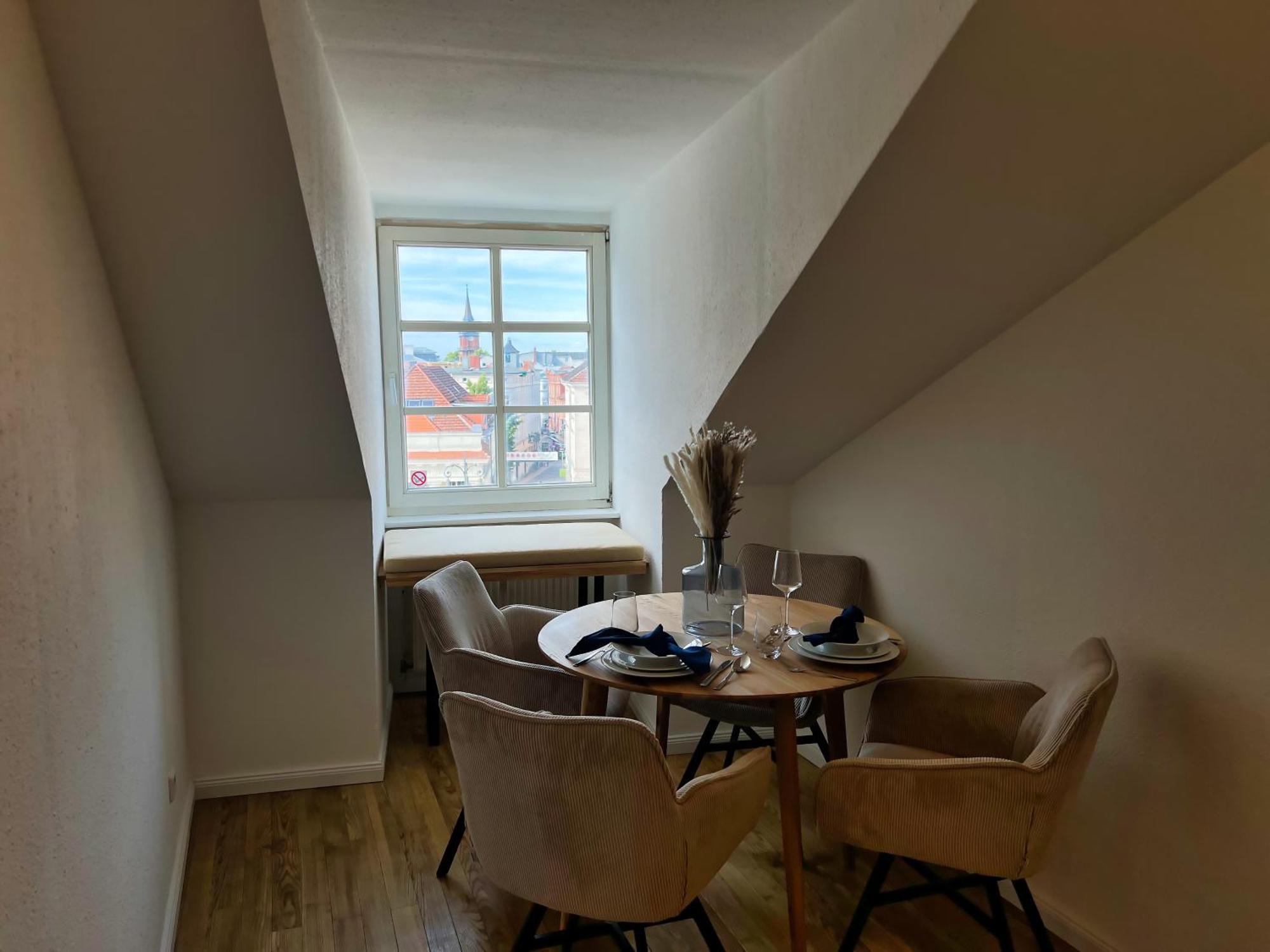 Nr 2 Modernes Apartment In Historischer Marktplatzlage 56 Qm # Cosiness Company 22 Schwerin  Exterior foto
